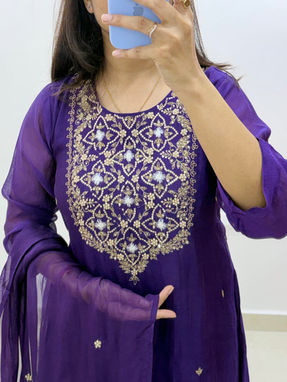 Noorvi Royale A-Line Suit