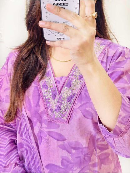 Lavanya Leher Suit
