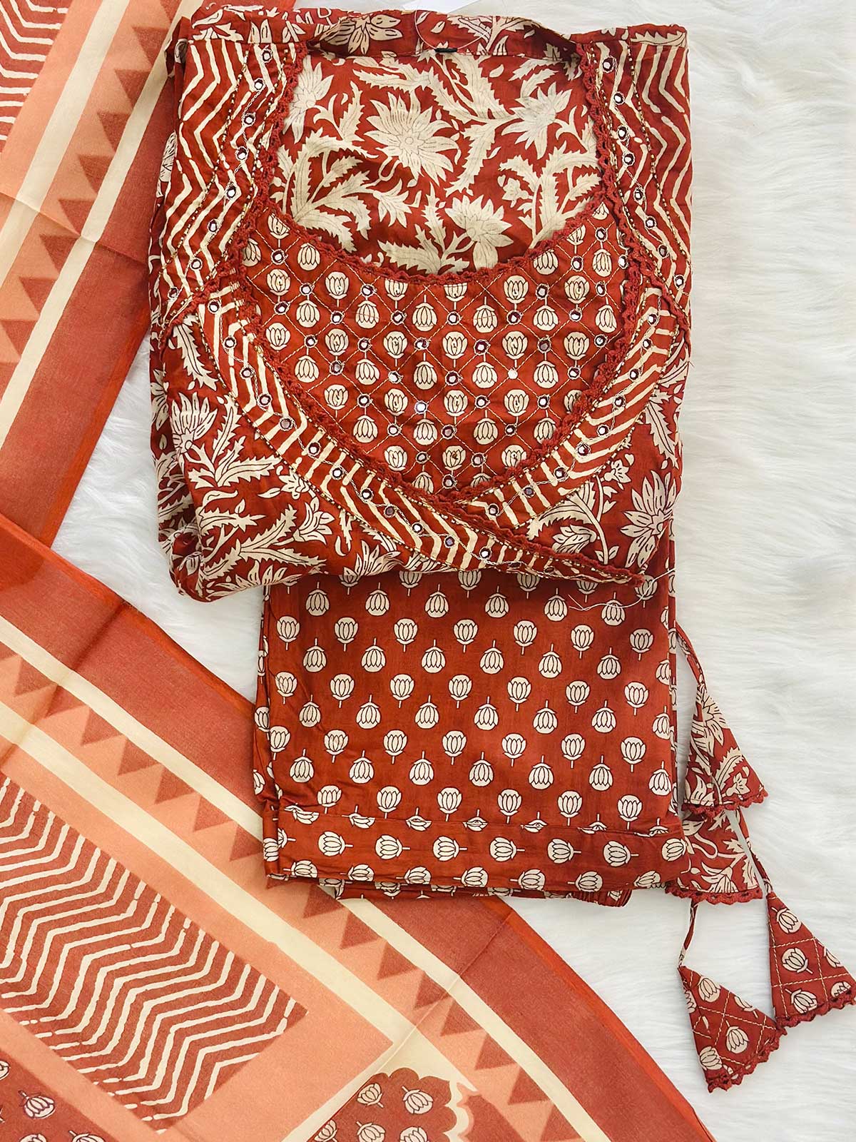 Royal Bagru Anarkali